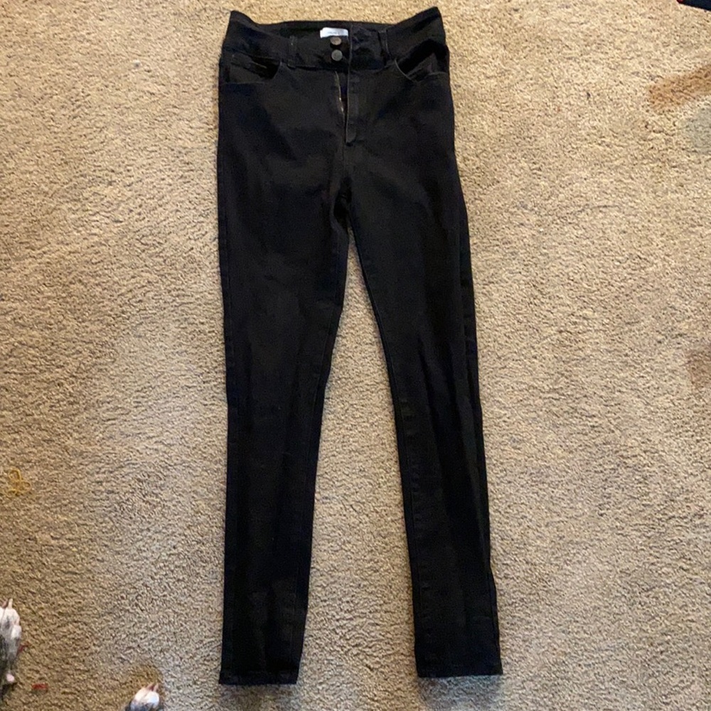 Forever 21 skinny black jeans